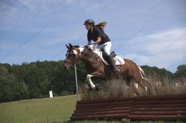 13-26-03_lisa  rosalie 3